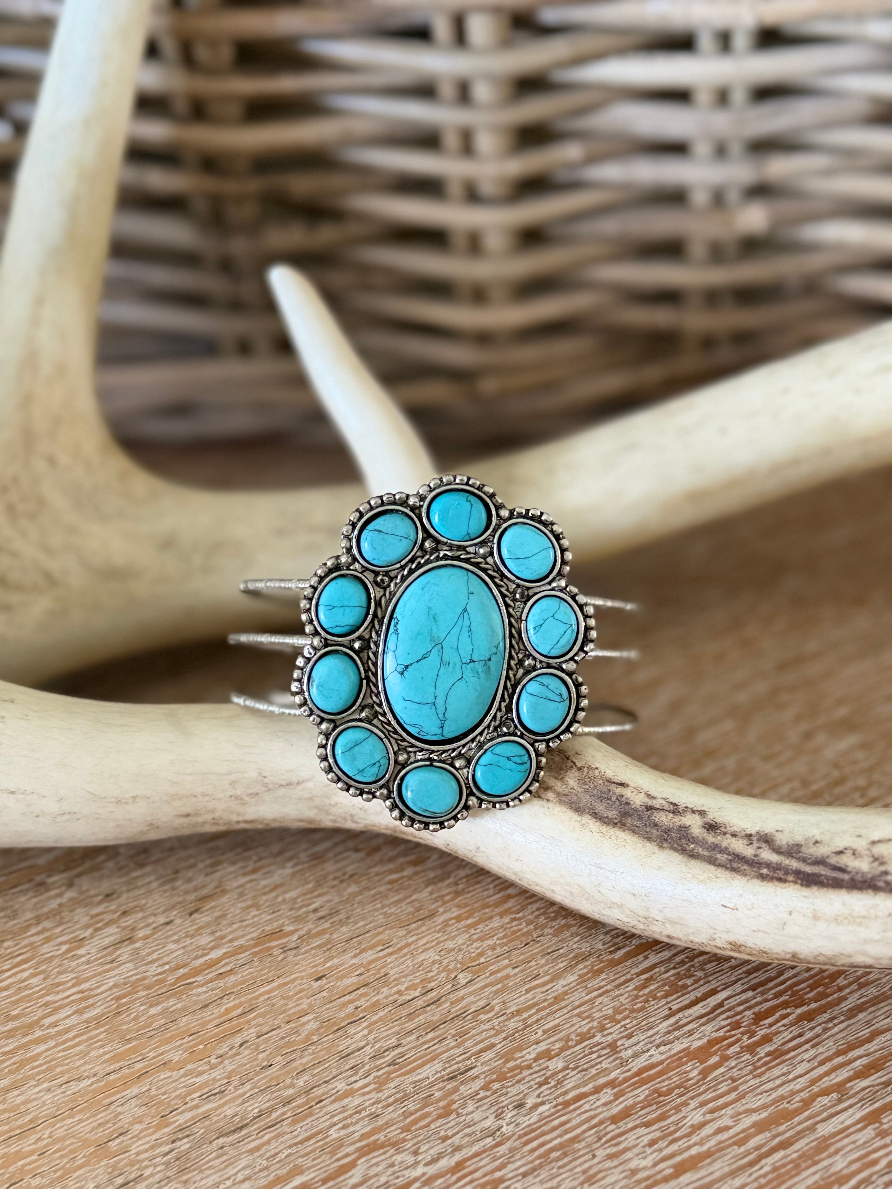 Circlet Stone Bracelet