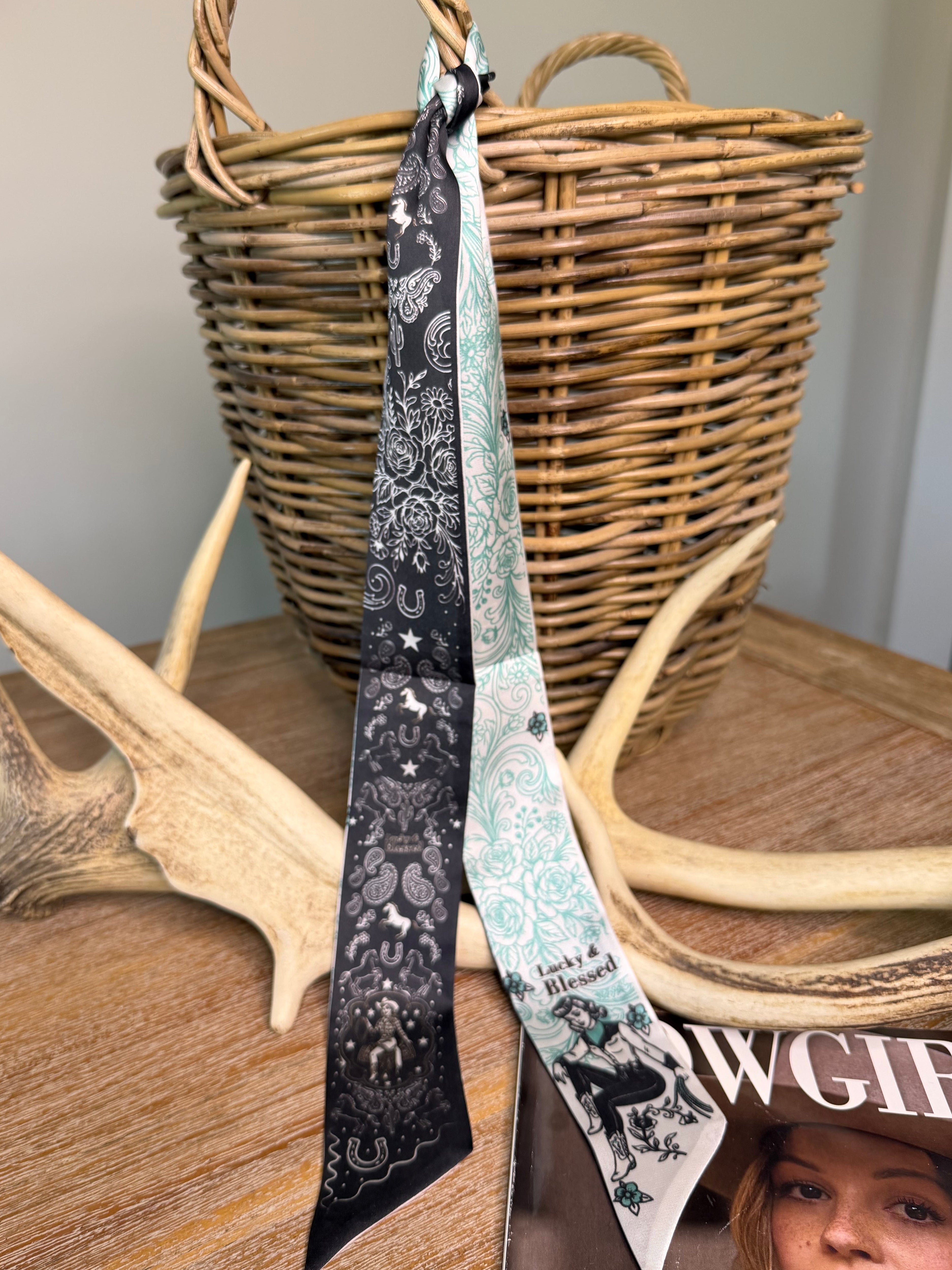 Black PinUp Stitch Twilly